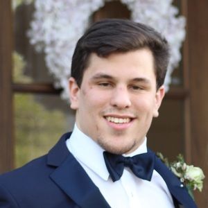 Meet your Posher, Cj